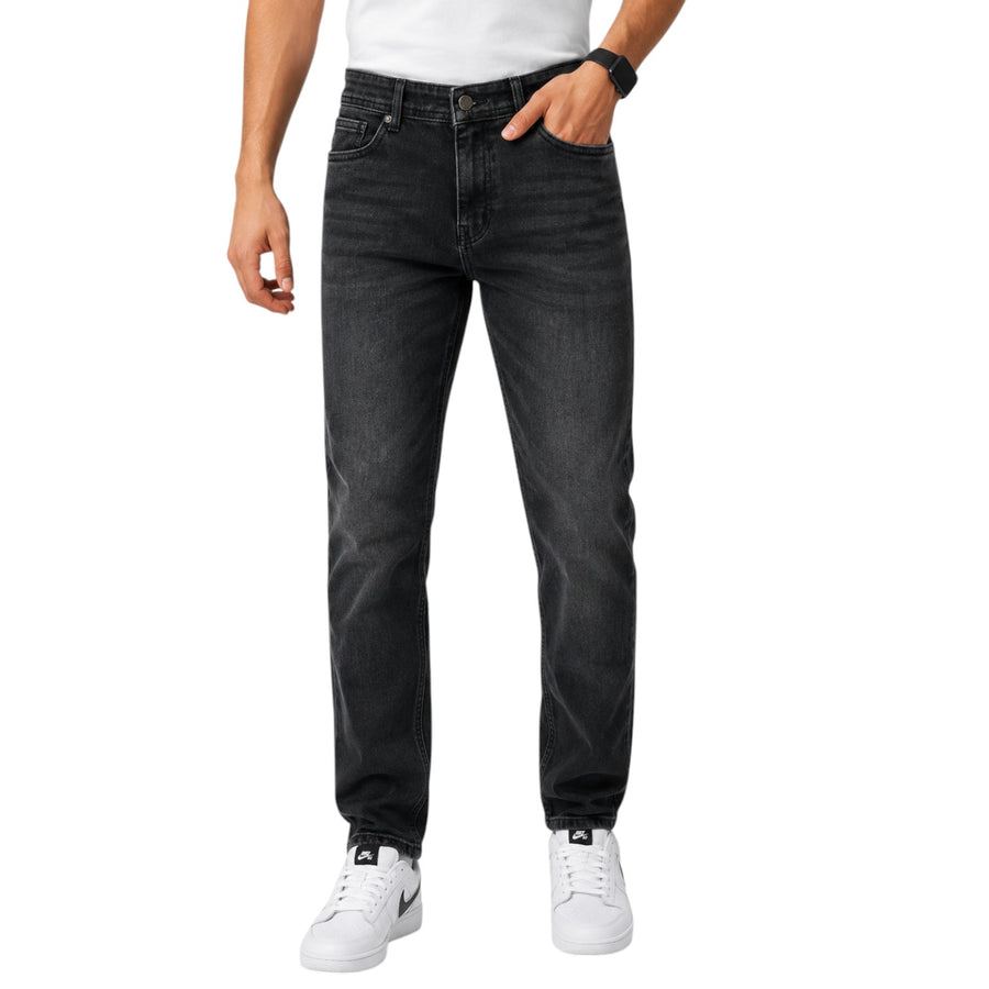Frame Pant by RUVR – Everyday Streetwear Denim – Front Close-Up